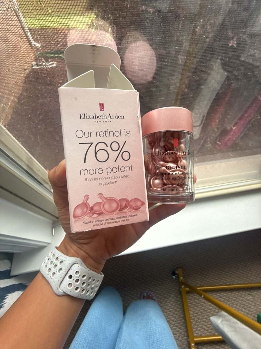 Elizabeth Arden Retinol + HPR Ceramide Capsules Rapid Skin Renewing Serum, 30 ca
